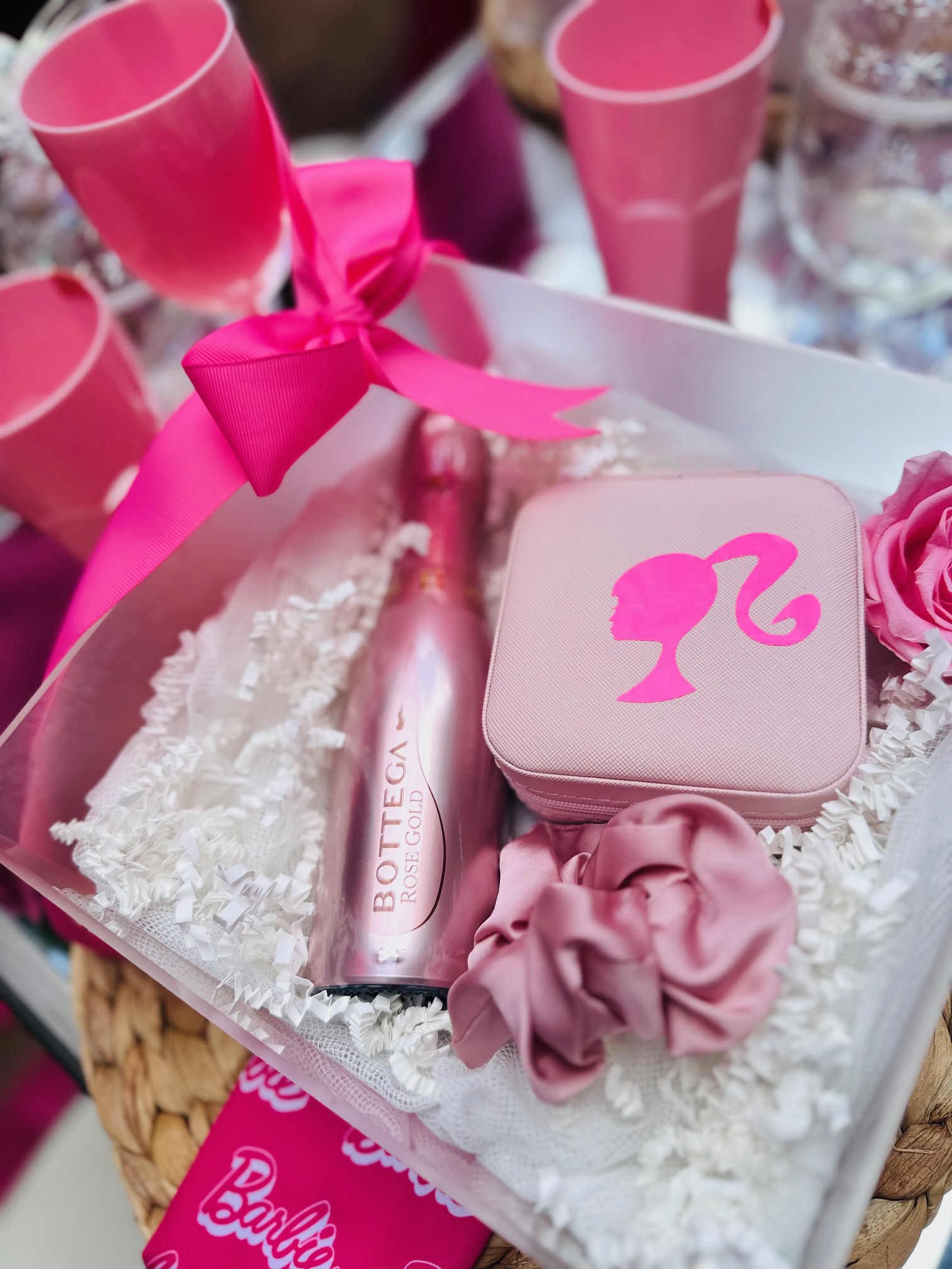 Barbie Gift Box Ribbon and Bow Store